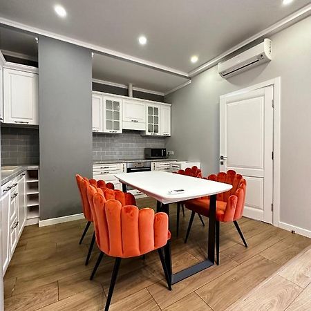 Gagarin Plaza Stylish Apartment Odessa Eksteriør bilde
