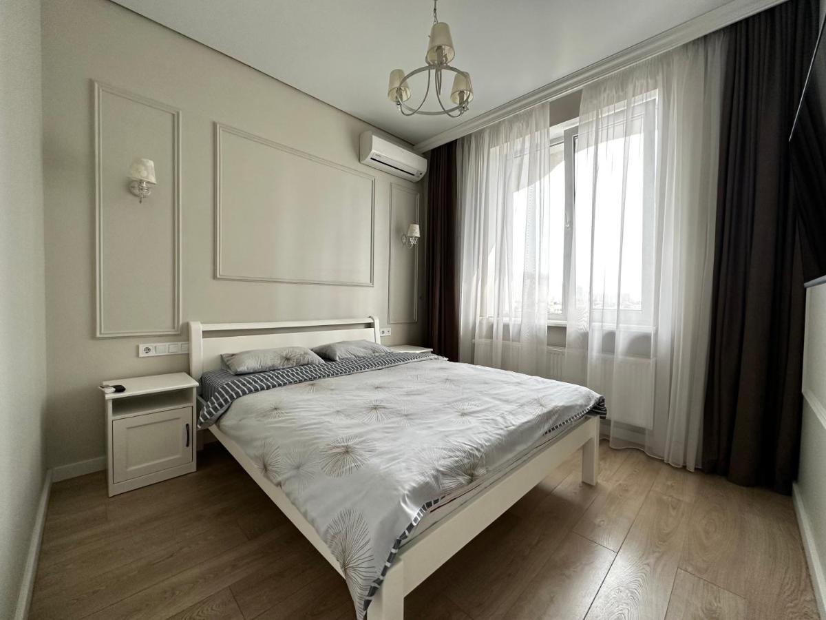 Gagarin Plaza Stylish Apartment Odessa Eksteriør bilde